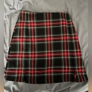 Brandy Melville Plaid Mini Skirt, (one size)